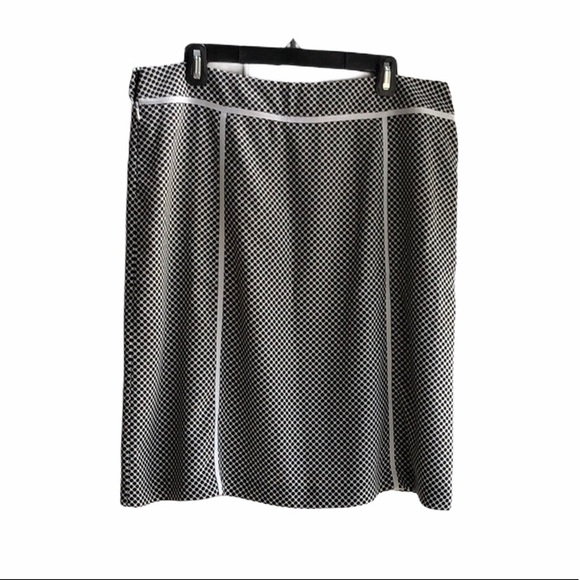 Jones New York Skirt - Picture 1 of 4